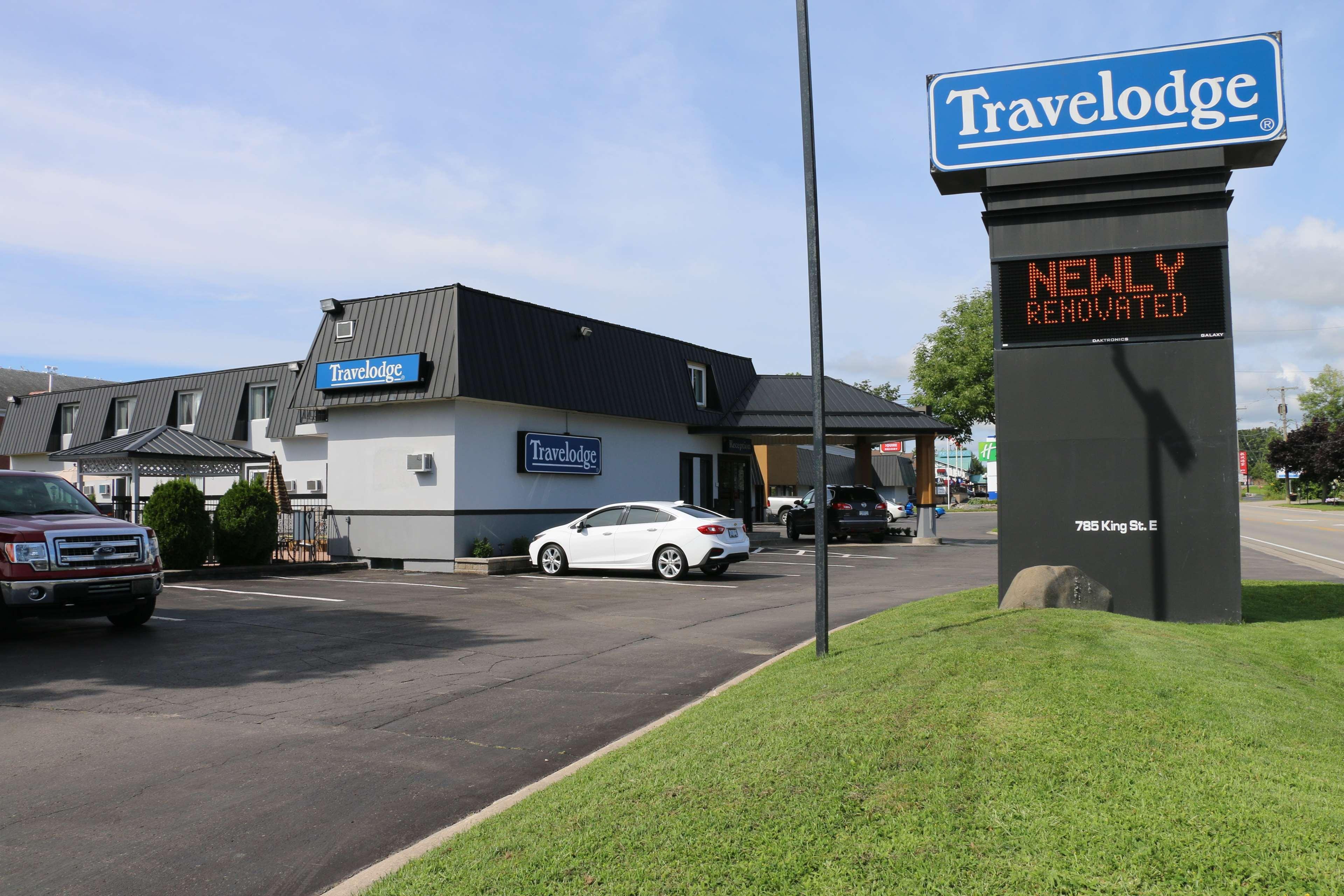 Travelodge By Wyndham Gananoque Exterior foto